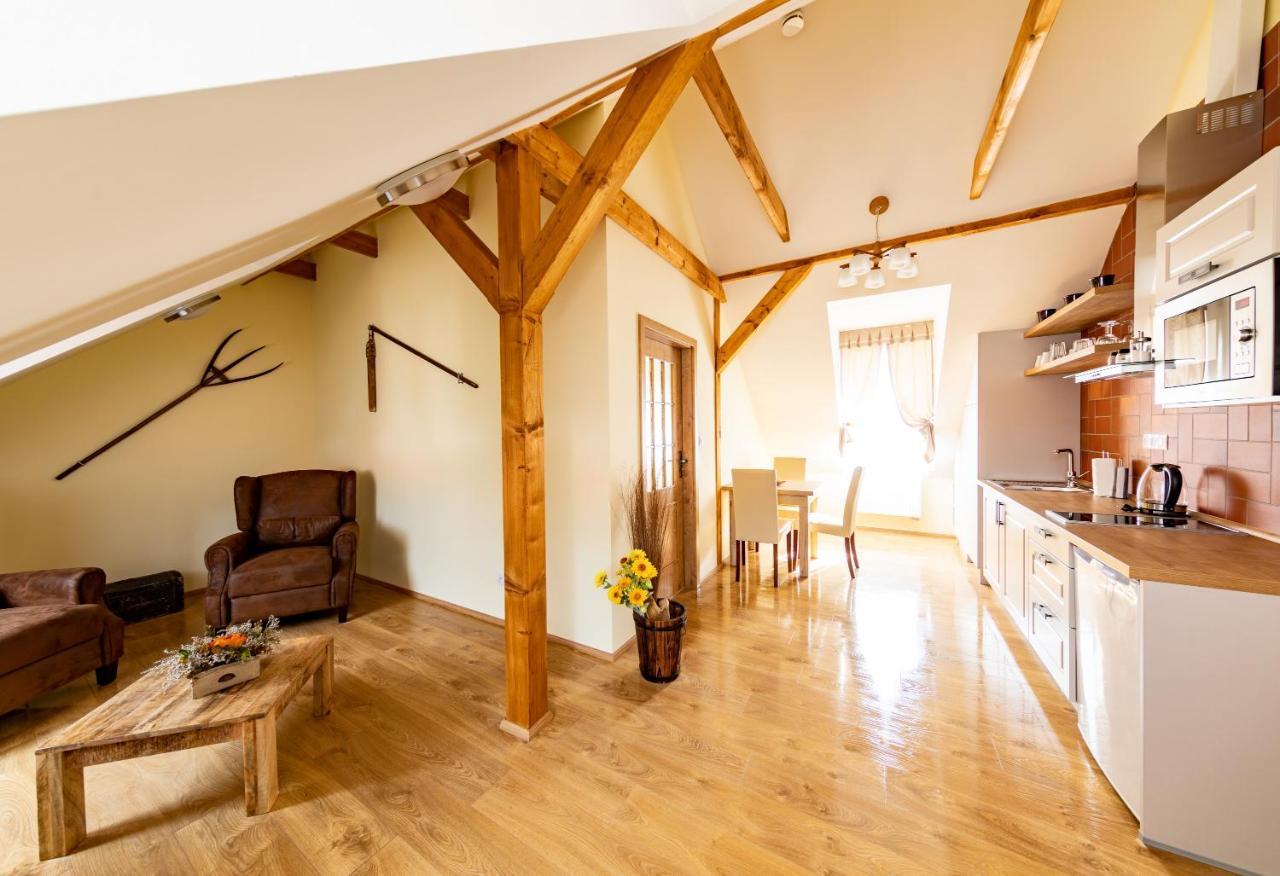 Residence Tvrz Skocice Εξωτερικό φωτογραφία
