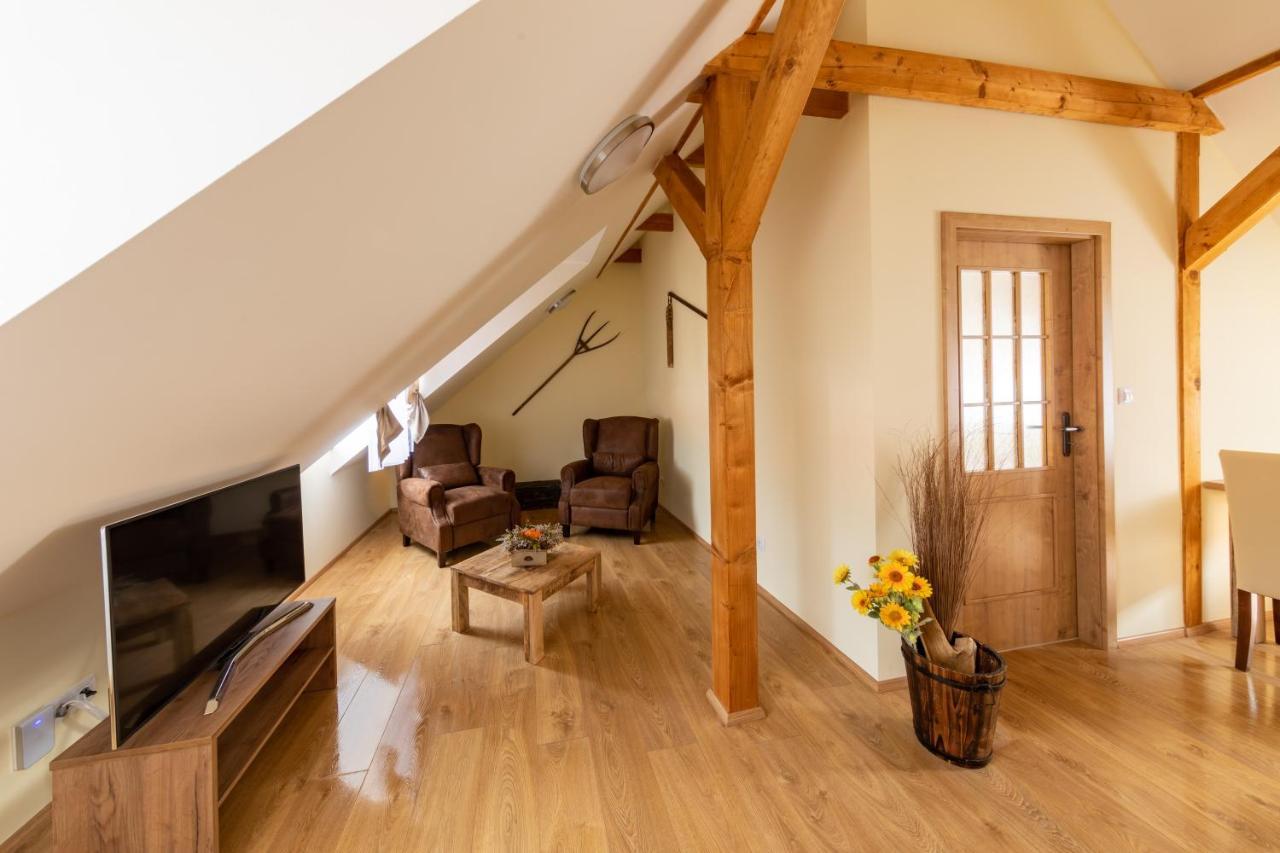 Residence Tvrz Skocice Εξωτερικό φωτογραφία